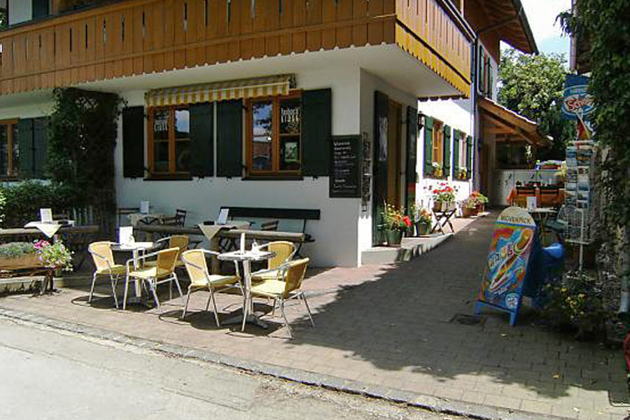Ferienwohnungen Strobl mit eigenem Kiosk am Starnberger See